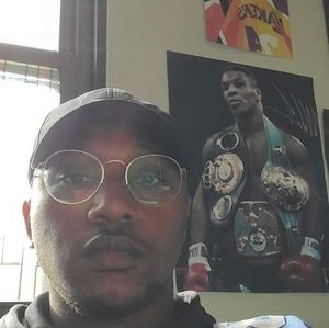 Meet your Posher, Dewayne